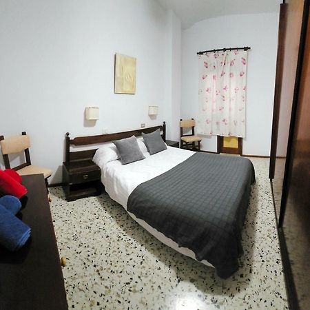 Apartamentos Viviendas Vacacionales Isabel Maria Montana la Data 外观 照片